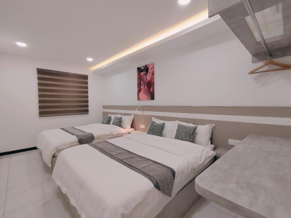 C Boutique Townhouse Station 18 By Irainbow Apartemen *