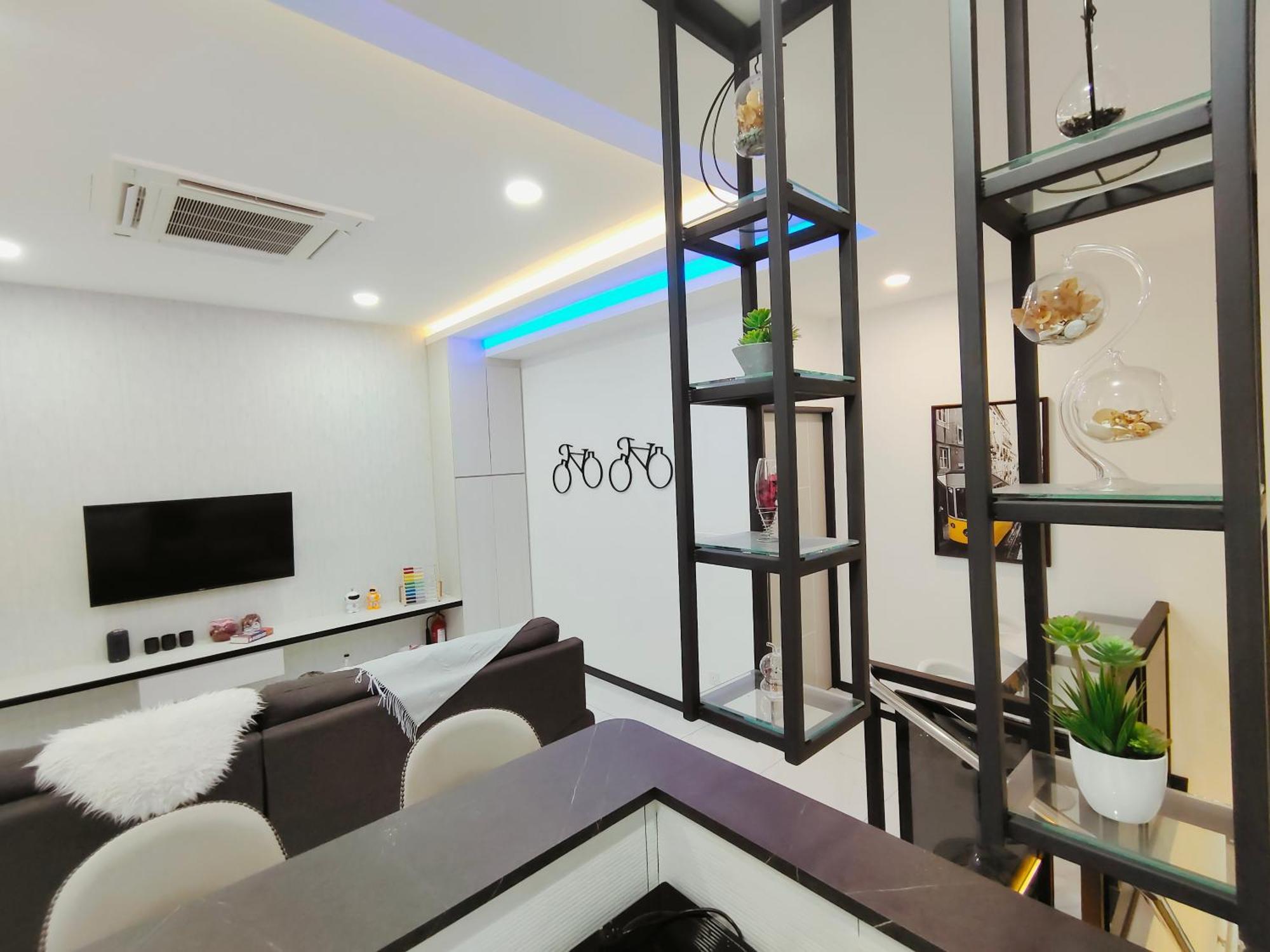 C Boutique Townhouse Station 18 By Irainbow Apartemen *